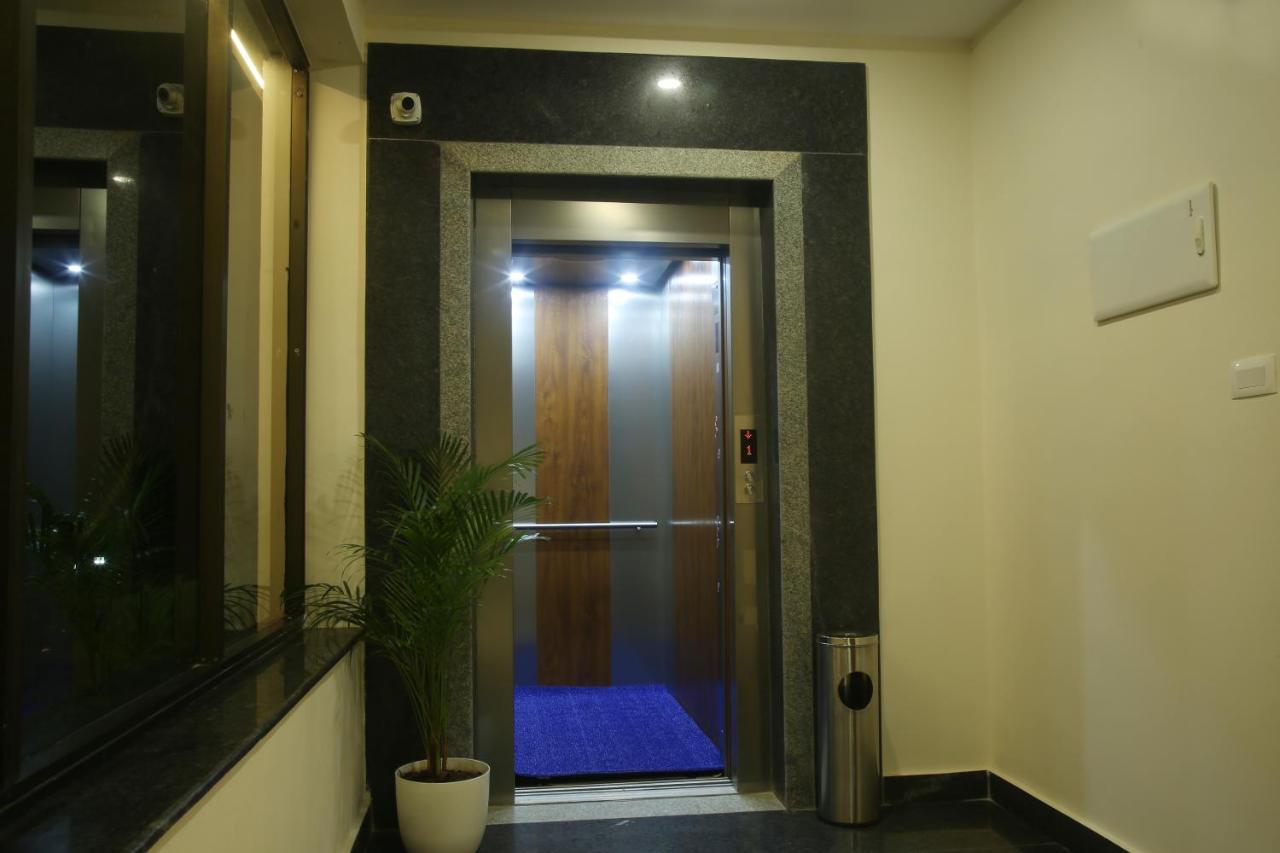Park Iris Hotels, Bharathi Nagar Vijayawāda エクステリア 写真