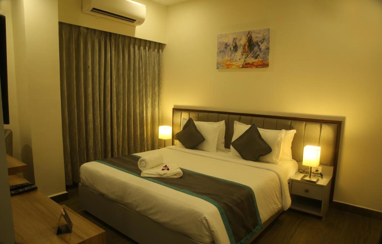 Park Iris Hotels, Bharathi Nagar Vijayawāda エクステリア 写真